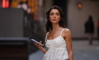 Турецкий сериал Зависть 1 серия